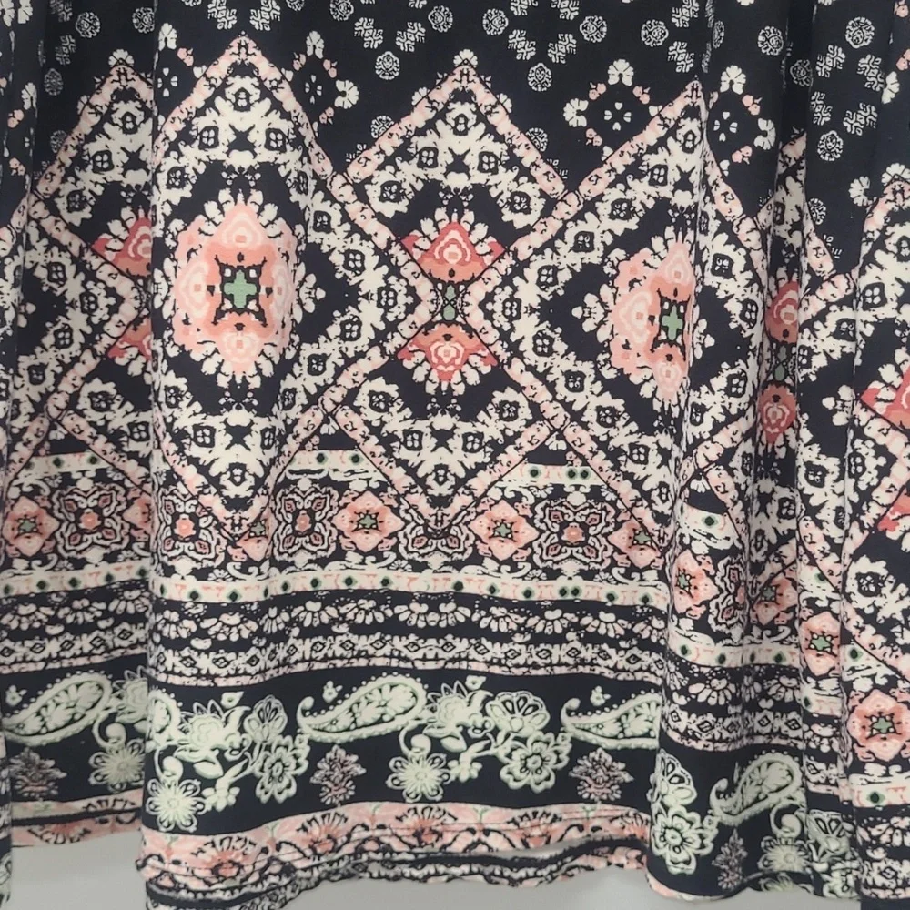 Midi Sundress Black White Pastel Peach Geometric Print w Tie V Neck Keyhole EUC